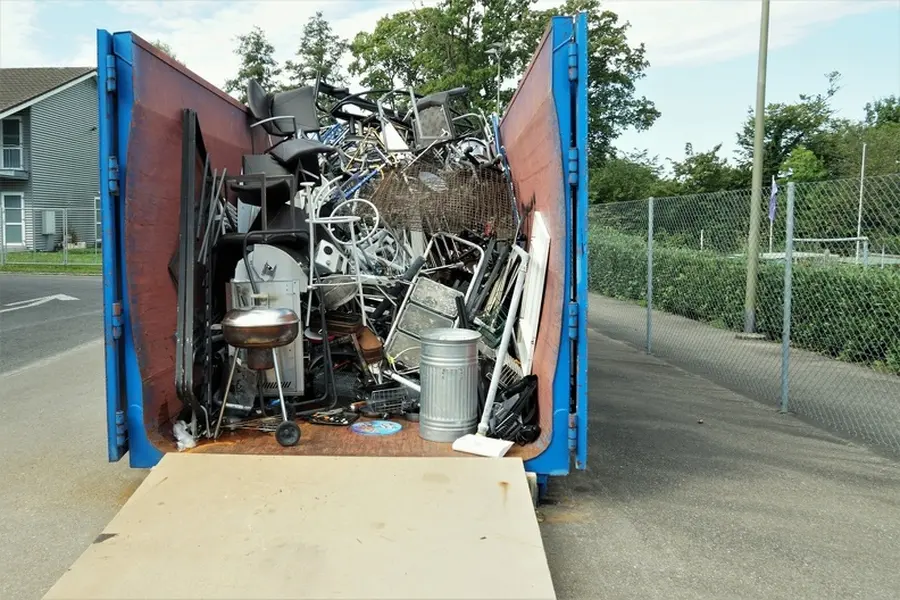 Benefits Of Combining Junk And Janitorial Services in Hartford, CT